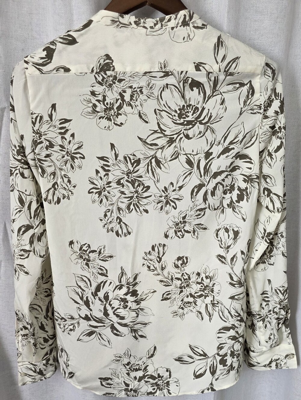Calvin Klein Cream and Brown Floral Button-Down Blouse - Picture 4 of 5